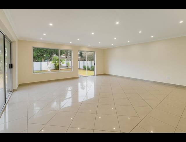 5 BEDROOM PROPERTY TO RENT IN MORELETAPARK